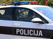 Policajci pretresali kuću u Jablanici, osumnjičeni im dobrovoljno predao drogu
