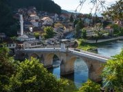 Grad Konjic osigurava stipendije svim učenicima i studentima poplavljenih područja