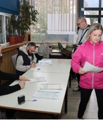 Evo kolika je izlaznost u Jablanici do 11 sati