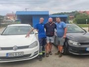 Gazda iz BiH dvojicu radnika nagradio automobilima!