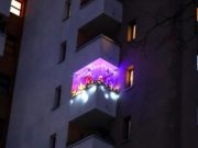 U kvartu izbio okršaj zbog božićnih ukrasa: ‘Gospodo na trećem spratu, zadnji put vas upozoravam…‘