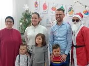 Druženje povodom novogodišnjih praznika u Jablanici: Mališani uživali u poklonima i prazničkoj čaroliji