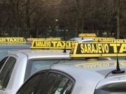 (FOTO)Sarajevski taksista poručio mušterijama: Ne čestitajte mi Novu godinu, to me ne zanima!