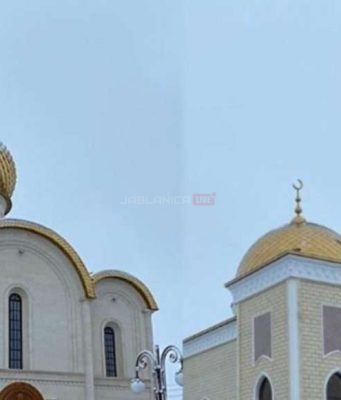 HISTORIJSKI DOGAĐAJ Ujedinili crkvu i džamiju u znak hrišćansko-islamskog jedinstva!