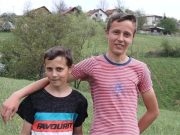 (VIDEO)Amar ima 14 godina i gazduje mini farmom:”Ne stidimo se, da ovo ne radimo, ne bismo imali ništa.