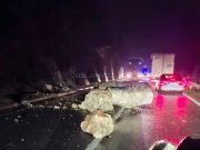 VOZAČI OPREZ: Odron u Bijeloj, između Mostara i Jablanice(FOTO)
