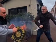 (VIDEO)Muškarac palio Kur’an pa ga drugi napao sa nožem