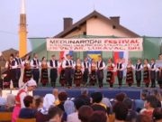 (VIDEO)SRBI ODUŠEVILI BOŠNJAKE Nakon što je počeo ezan, KUD iz Srbije stao sa igrom! Pogledajte taj momenat!
