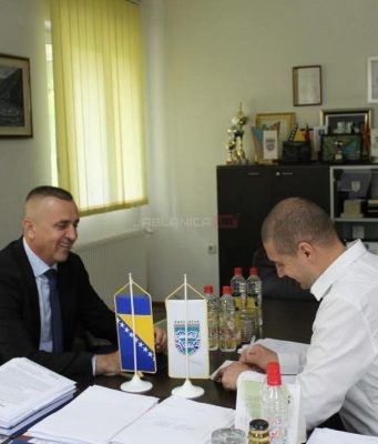 Potpisan ugovor za sanaciju lokalne ceste Jablanica – Krstac