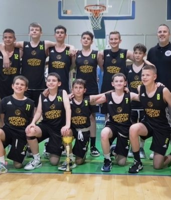 MINI BASKET LIGA: U uzbudljivom finalu ekipa KA Zrinjski pobijedila KK Turbina Jablanica