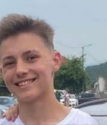 Bh. grad u suzama: Na motociklu poginuo maloljetni Ferid Letić, drugi dječak u kritičnom stanju