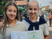 Kenan se borio s leukemijom, sestra Zara mu donirala koštanu srž: Uprkos izazovima, oboje proglašeni učenicima generacije