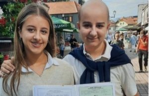 Kenan se borio s leukemijom, sestra Zara mu donirala koštanu srž: Uprkos izazovima, oboje proglašeni učenicima generacije