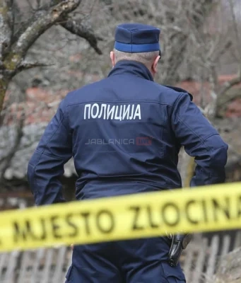 Ovo više nije normalno: Rođena kćerka iskasapila oca nožem, ubola ga više puta