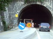 Zastoj na M-17: Nezgoda kod tunela Crnaja blokirala saobraćaj