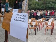 Rijetki političari stigli na komemoraciju poginulima u Donjoj Jablanici: Suze, bol i jecaji zbog 19 poginulih
