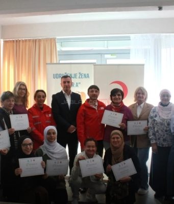 Konjic: Uručene šivaće mašine i certifikati ženama koje su prošle obuku