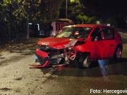 Teška saobraćajna nesreća u Mostaru: Automobilom udarila u zid, jedna osoba povrijeđena