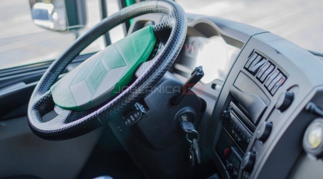 Screenshot_2025-11-06-10-20-39-331_com.facebook.katana-edit