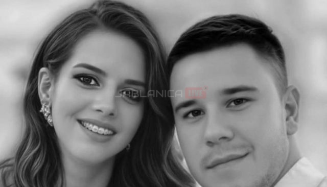 Screenshot_2025-11-14-12-07-45-209_com.miui.gallery-edit