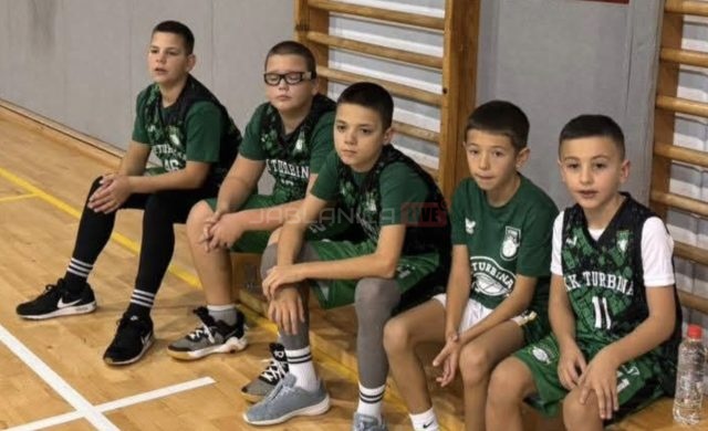 Screenshot_2025-11-15-11-23-52-145_com.miui.gallery-edit