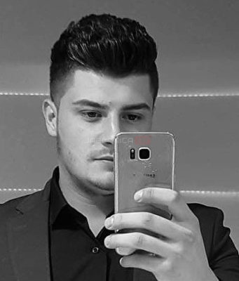 Tuga u bh.gradu: Građani se opraštaju od mladog policajca Kenana Djedovića (27) koji je pronađen mrtav u autu