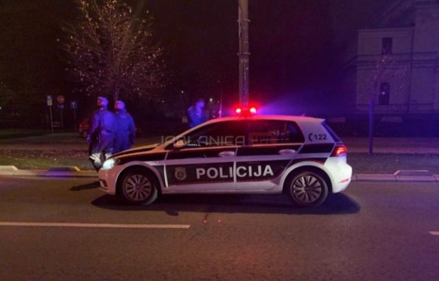 ef671497-6719-4ad0-a167-8db3be583e86