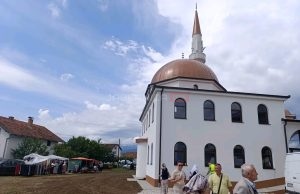 Komšija Hrvat ustupio imanje za džamijski parking u Bugojnu