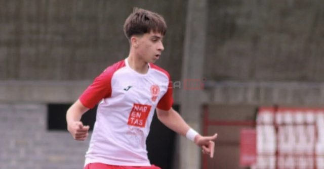 Screenshot_2025-12-02-21-46-39-382_com.miui.gallery-edit