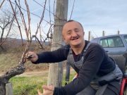 Ivan ima bolest od koje kosti stalno pucaju, ali studira, radi, vozi traktor i auto: “Život je lijep..”