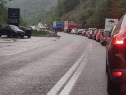 Vozači oprez na potezu između Jablanice i Konjica: Radovi na terenu, saobraćaj usporen