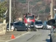 Dvije saobraćajne nesreće u Hercegovini: Motociklista povrijeđen, osoba pronađena na krovu auta u vodi