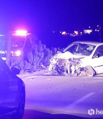 Teška saobraćajna nesreća u Hercegovini: Od siline udara automobilom prepolovio banderu