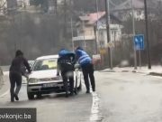 Saobraćajna nesreća u Orahovici kod Konjica: Policija na terenu
