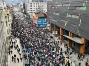 Novi protest u Sarajevu: Na mjestu gdje je poginuo mladi Erdoan srceparajuća poruka – “Majke ne bi trebale učiti kako se pali svijeća za svije dijete..”