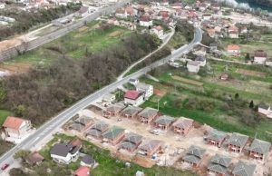 (VIDEO) Ovako izgleda novo naselje u Donjoj Jablanici: Kuće pred useljenje