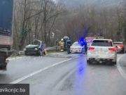Tragedija kod Konjica: U sudaru putničkog i teretnog vozila jedna osoba preminula
