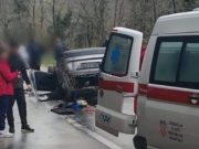 Teška nesreća kod Jablanice: Automobil završio na krovu, saobraćaj obustavljen(FOTO)