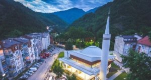 Stiže nam Ramazanski bajram: Evo gdje i kada se klanja Bajram-namaz u Jablanici