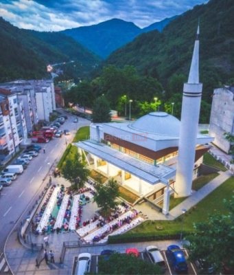 Stiže nam Ramazanski bajram: Evo gdje i kada se klanja Bajram-namaz u Jablanici