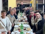Lijepa priča iz srca Bosne: Pejo Brtan iz Jajca organizovao iftar za komšije Bošnjake