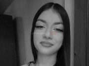 Grad zavijen u crno: Preminula Anđela Zorić, djevojčica čija je borba ujedinila hiljade ljudi