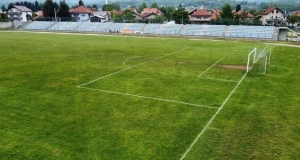 Bh. fudbal pogodila velika tragedija: Preminuo igrač, utakmica prekinuta