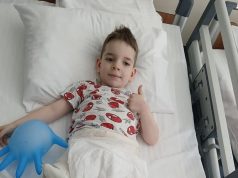 Maleni heroj treba našu pomoć: Pomozimo preslatkom Medinu da živi život kao druga djeca, dijelite što više