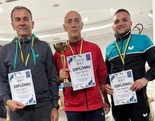 Jablaničani briljirali u Kaknju na stonoteniskom turniru: Mladen Bajčetić osvojio prvo mjesto, Spahić i Sarajlić treći!(FOTO)