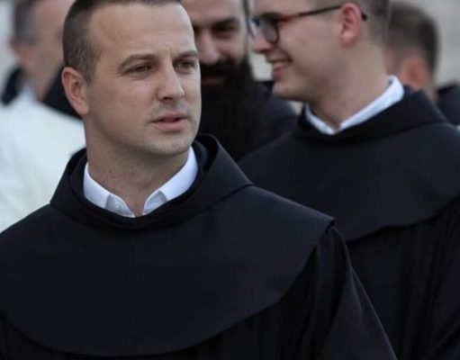 Fra Marin Mikulić poslao oštru poruku: ‘Neka političari i moćnici vrate ukradeno, tko zadrži tuđe ostaje u grijehu, bez obzira na ispovijed..”