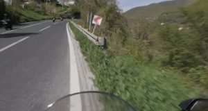 Motorista objavio snimak vlastite nesreće kod Konjica: Sletio s ceste pod nejasnim okolnostima (VIDEO)