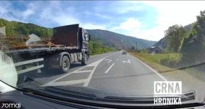 Divljao magistralom M-17 pa završio pod sankcijama: Policija reagovala nakon objave šokantnog snimka! (VIDEO)