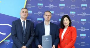Načelnik Jablanice Emir Muratović potpisao ugovor za sanaciju mosta prema naselju Lug: Osigurano 92.500 KM za početak radova
