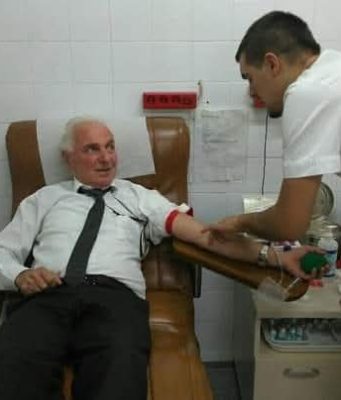 Priča o humanosti koja traje decenijama: Zijad Ovnović iz Jablanice među simbolima dobrovoljnog davalaštva krvi: “Krv je lijek koji se ne može proizvesti u farmaceutskoj industriji – jedini način da se do njega dođe jeste darivanje”